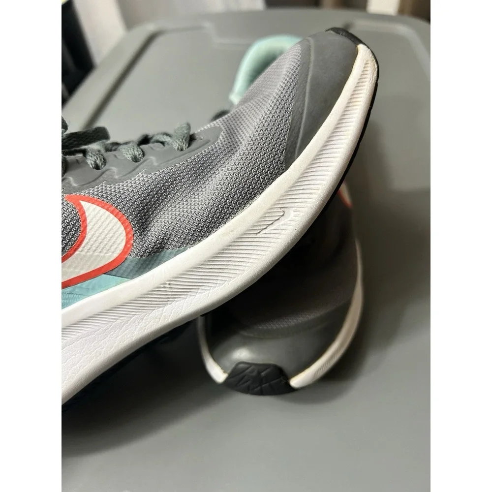 Nike Star‎ Runner 3 GS Smoke Gray Teal DA2776-007 Size 4.5Y Athleisure Sports